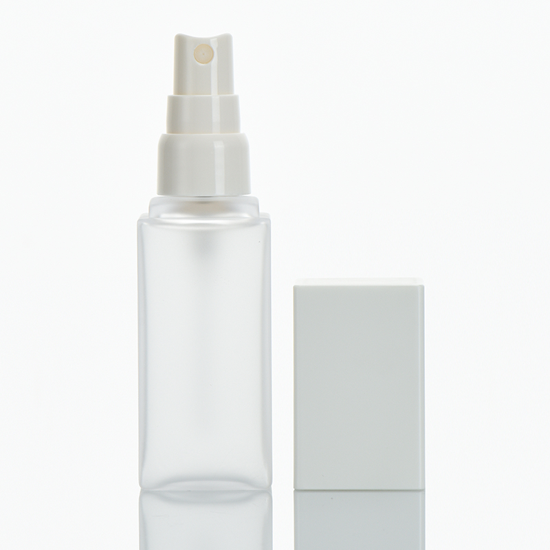 New Cosmetic Packaging Square Spray Bottle 50ml Matte Finish Custom 